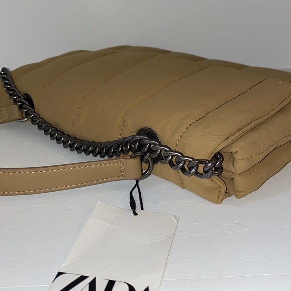 👛HP👛 𝗭𝗮𝗿𝗮 𝗡𝗪𝗧 • Quilted Cream Shoulder Bag Minimalist Flap Purse - Picture 11 of 16